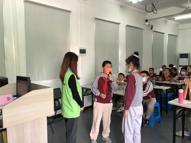 三鄉(xiāng)鎮(zhèn)開展“學(xué)習禁毒知識，爭做禁毒標兵”禁毒宣傳活動圖片4.jpg