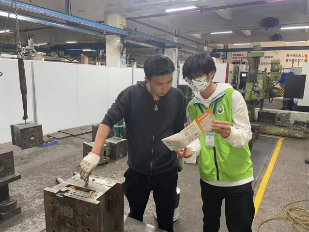 三鄉(xiāng)鎮(zhèn)開展“勤勞致富，遠(yuǎn)離毒品”禁毒宣傳活動(dòng)照片4.jpg